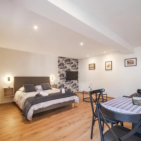 Le Pressoir De Sigo Bed & Breakfast